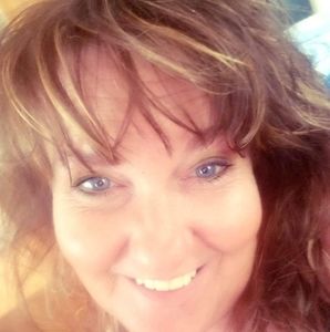 Meet your Posher, Rhonda